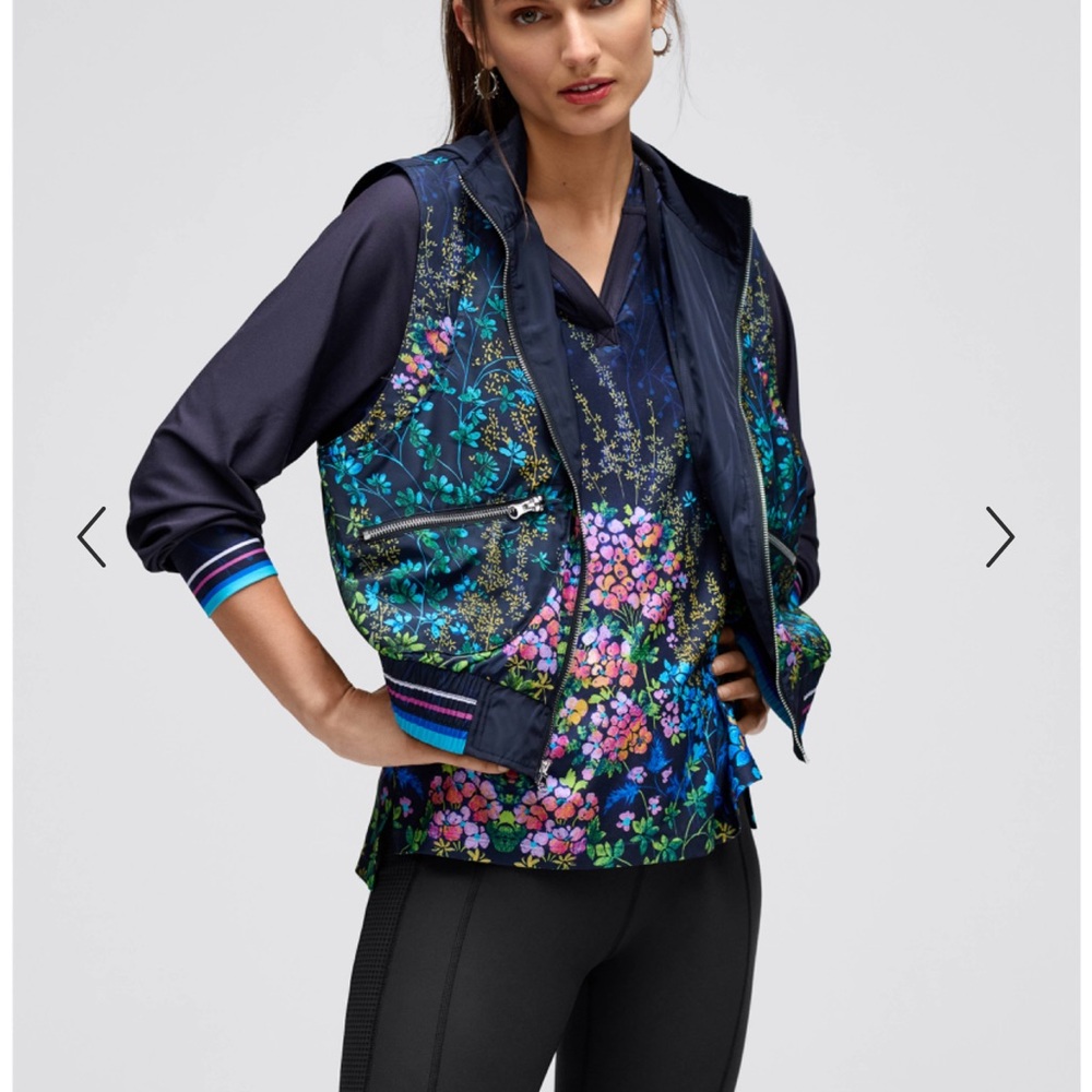 Johnny Was Black Vest with Vibrant Floral Design - Picture 6 of 16